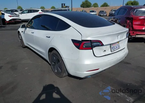 2023 Tesla Model 3 Rear-Wheel Drive z USA, uszkodzony, nr VIN 5YJ3E1EAXPF419944